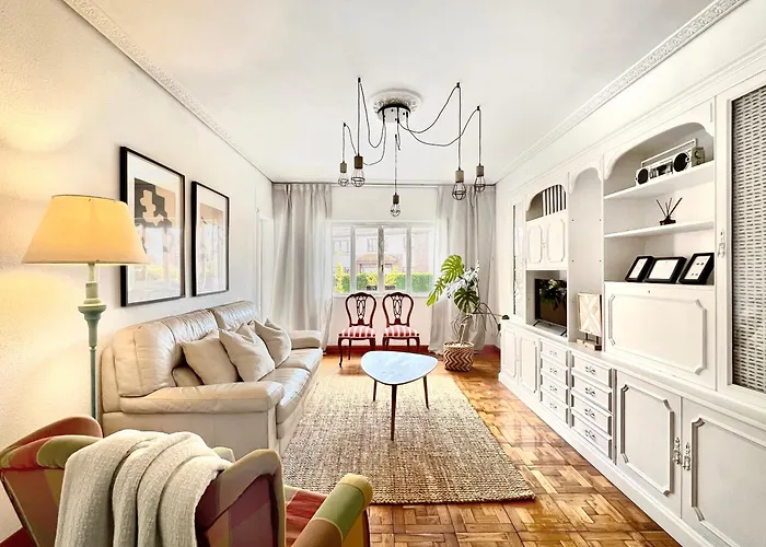 Apartmán Camino Del Soplao -zona Santillana Del Mar- *