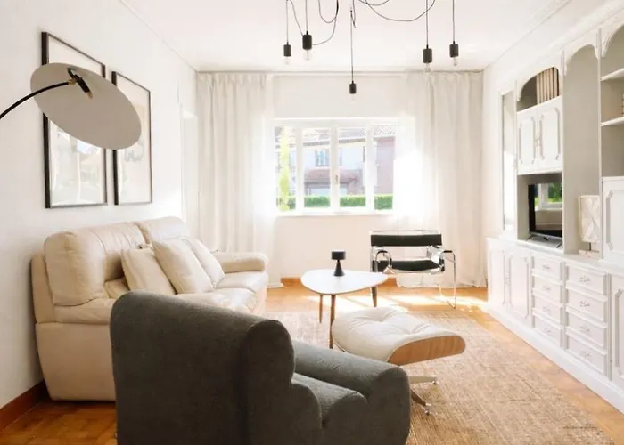 Camino Del Soplao -zona Santillana Del Mar- * Reocín